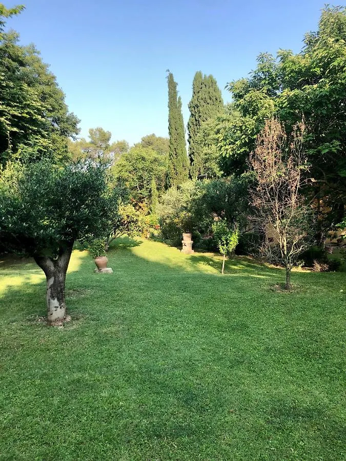 Alojamento de Acomodação e Pequeno-almoço B&B Villa Roumanille Aix-en-Provence