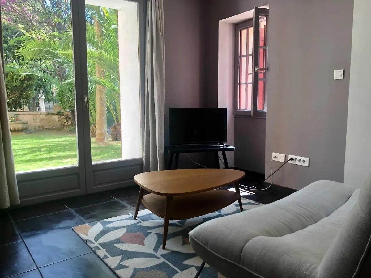 B&B Villa Roumanille Aix-en-Provence 3*,